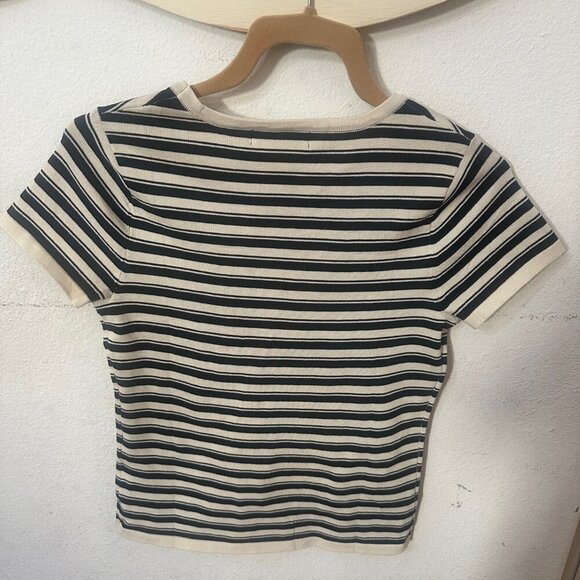 Angashion Women's Small Striped Top Black Cream Knit Short Sleeves NWT - Picture 2 of 3